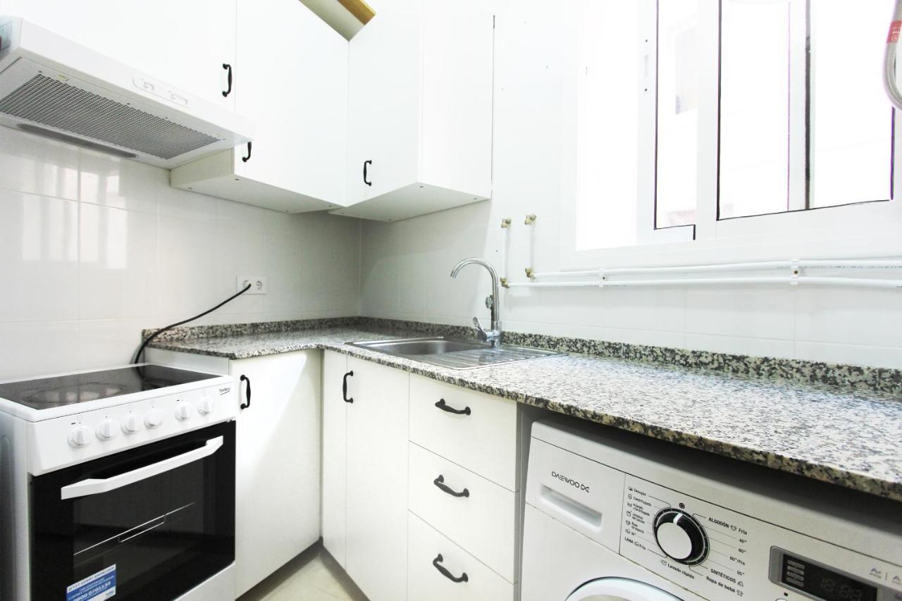Two Bedroom Sant Antoni Barcelona