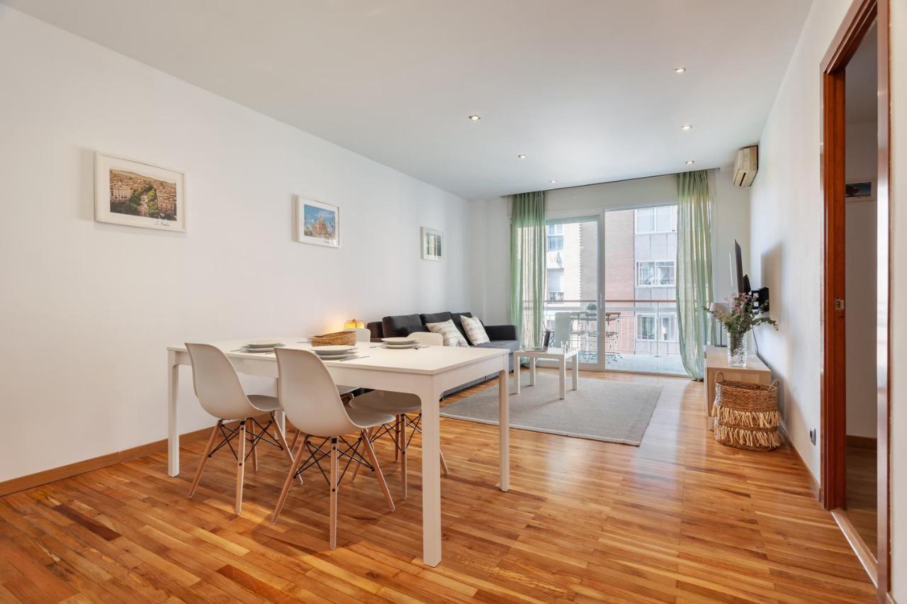 Flateli Paris Barcelona