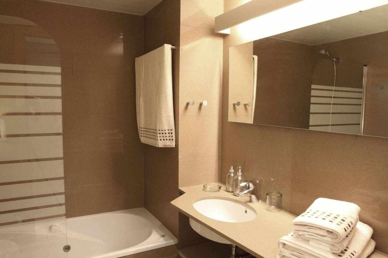 Passeig De Gracia Sun Balcony 2 Bedrooms Apartamento Barcelona