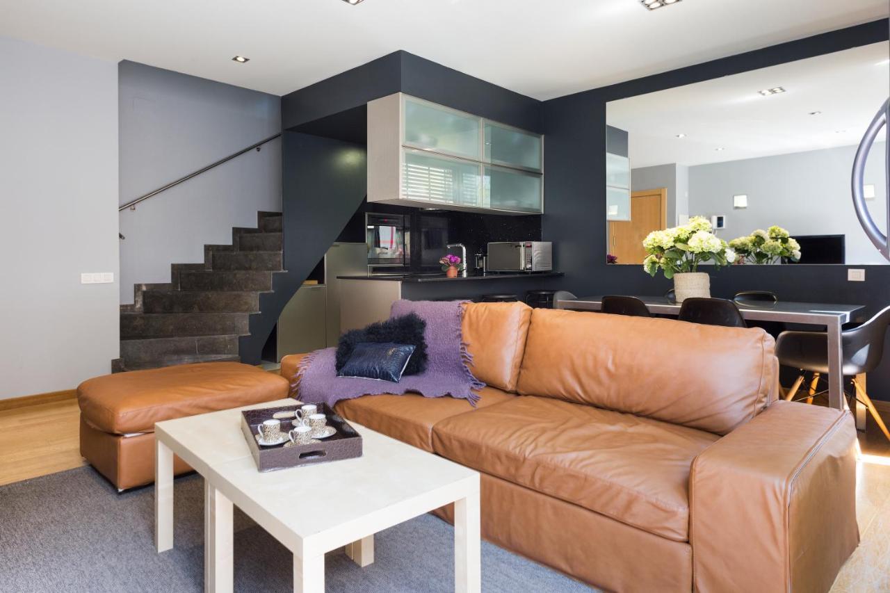 Apartment Rentals - Gracia Pool Center *