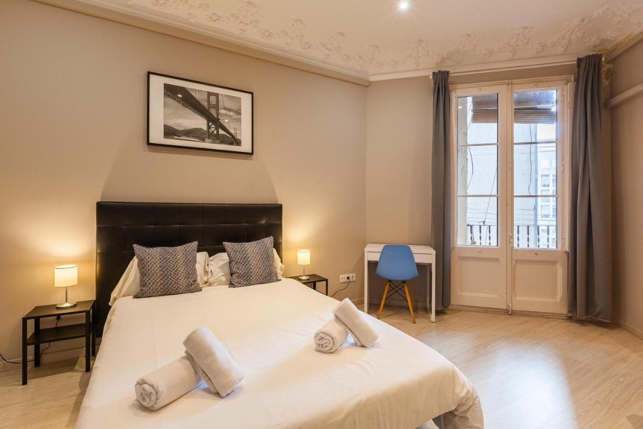 Key Bcn 3o2a 8p 4h Apartment *