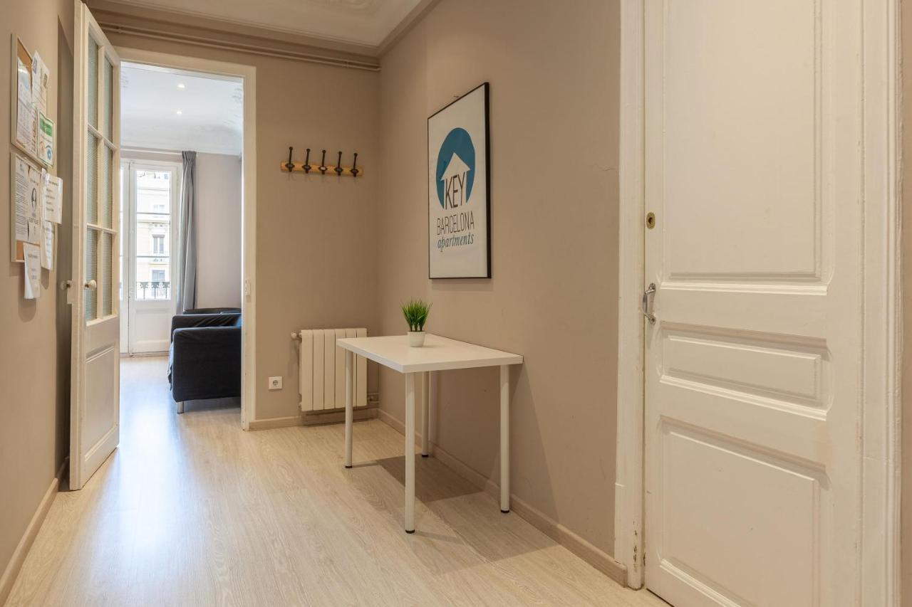 Key Bcn 3o2a 8p 4h Apartment *