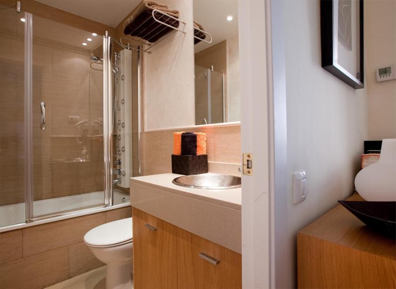 Rentbcn Gracia Jardinets Apartamento