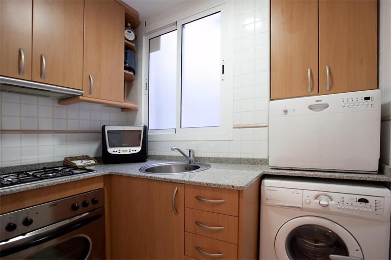 Rentbcn Gracia Jardinets Apartamento