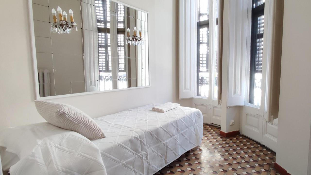 Guest house Casa Consell Bailen,