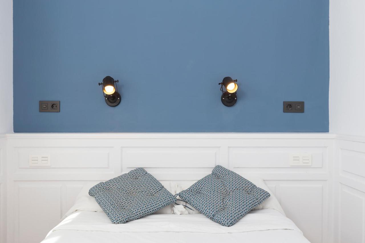 Hostal Bird House *