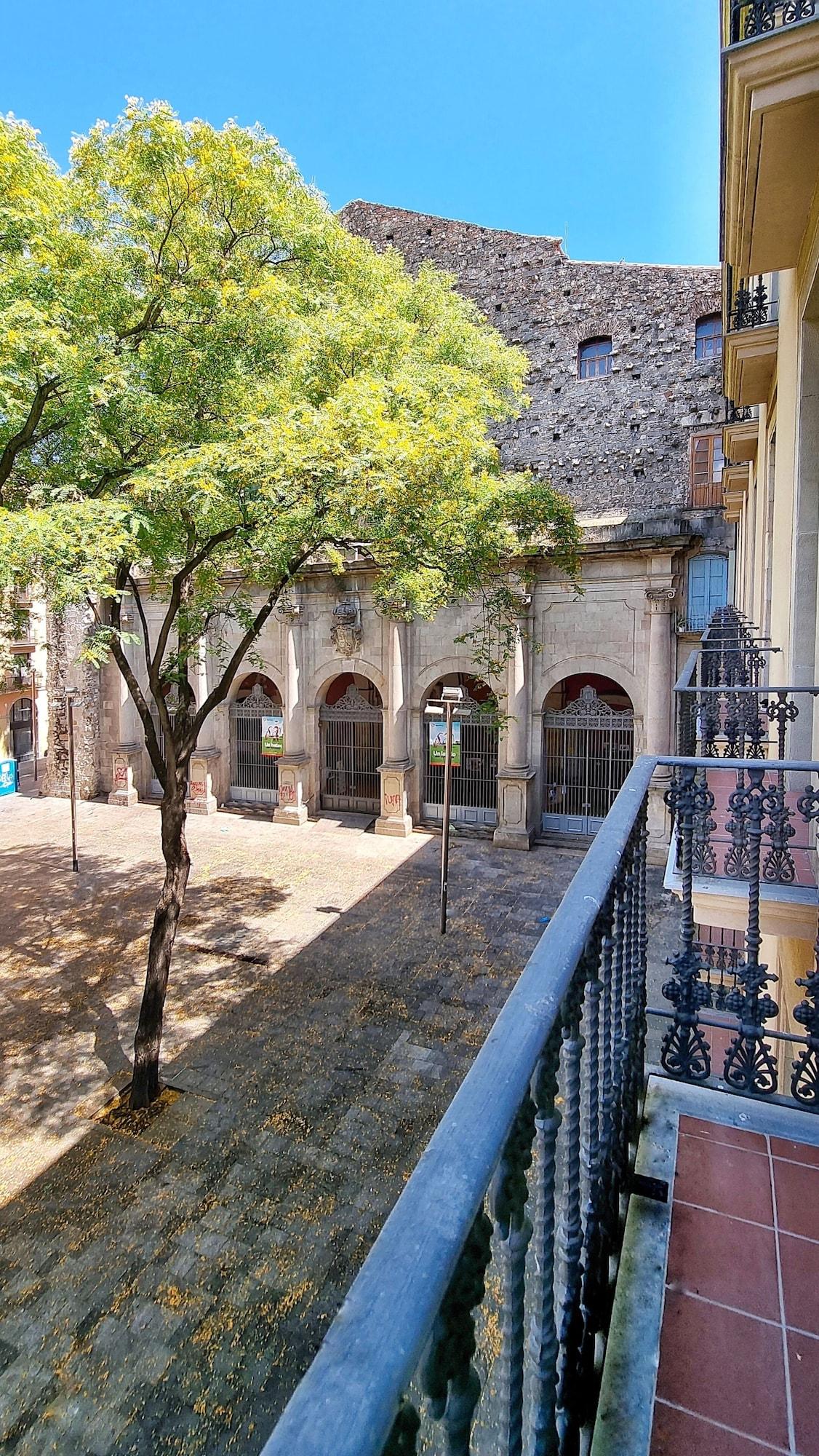 Sant Agusti Hotel