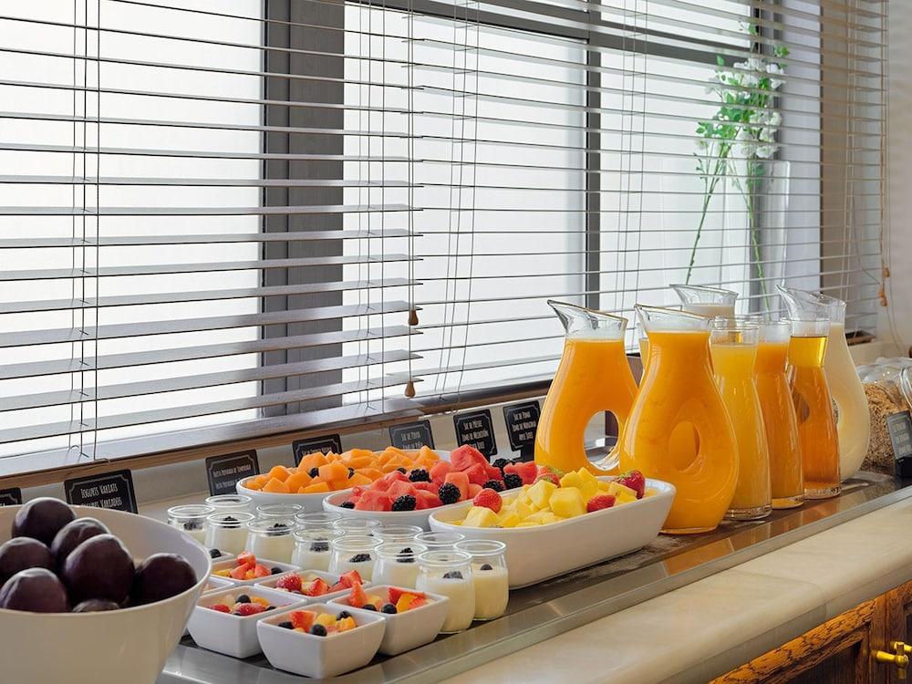 H10 Itaca Hotel 4*