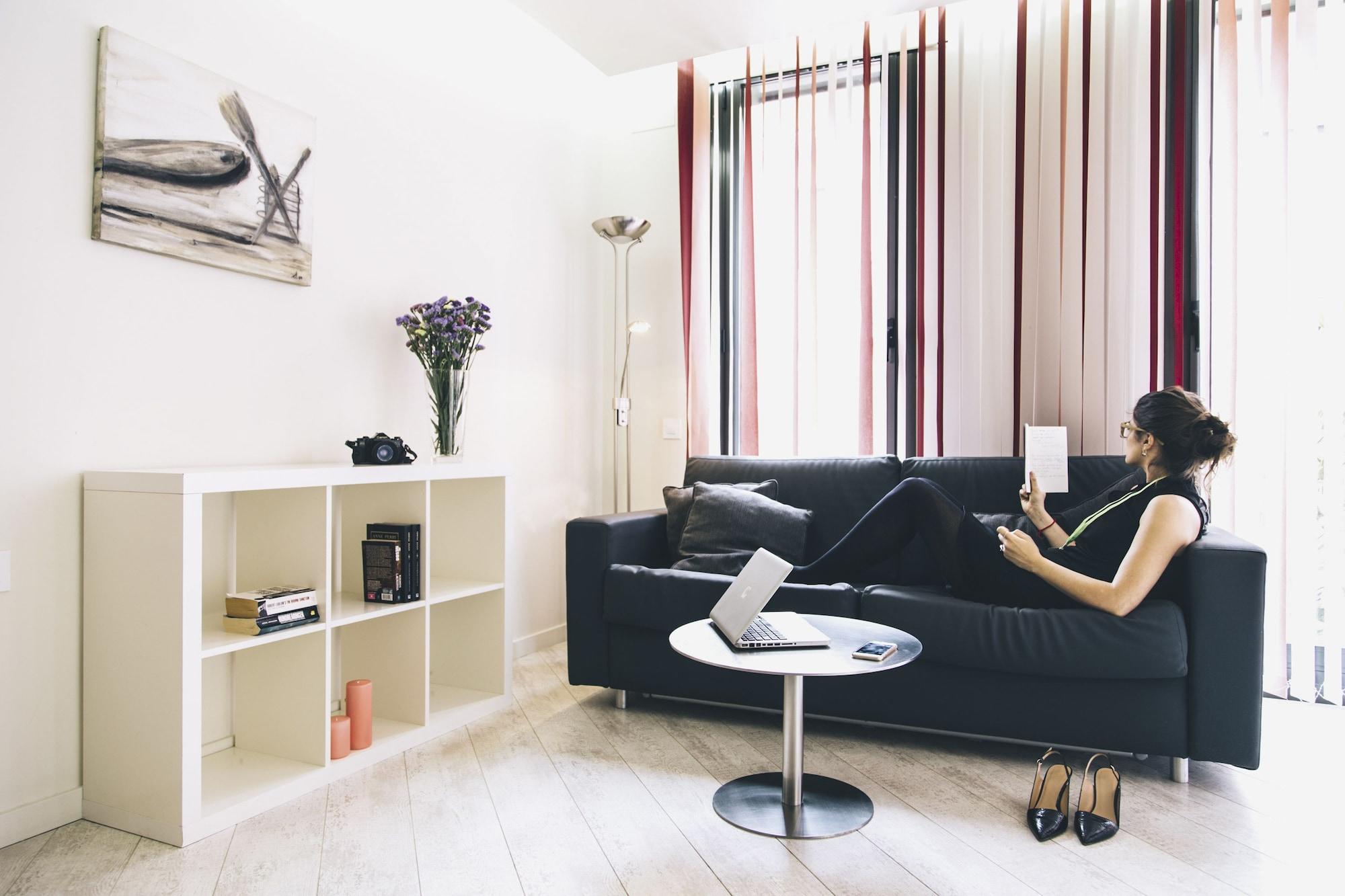 Limehome Rector Triado Apartamento