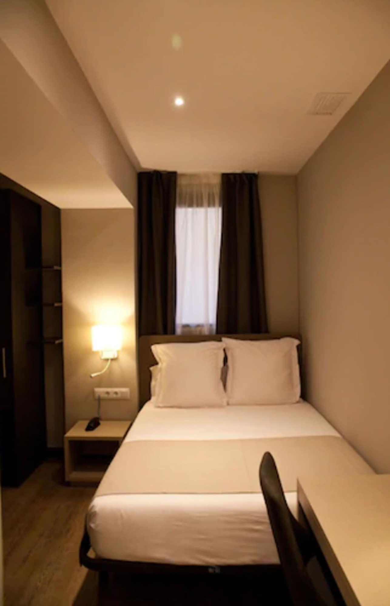 May Ramblas Hotel 3* Barcelona