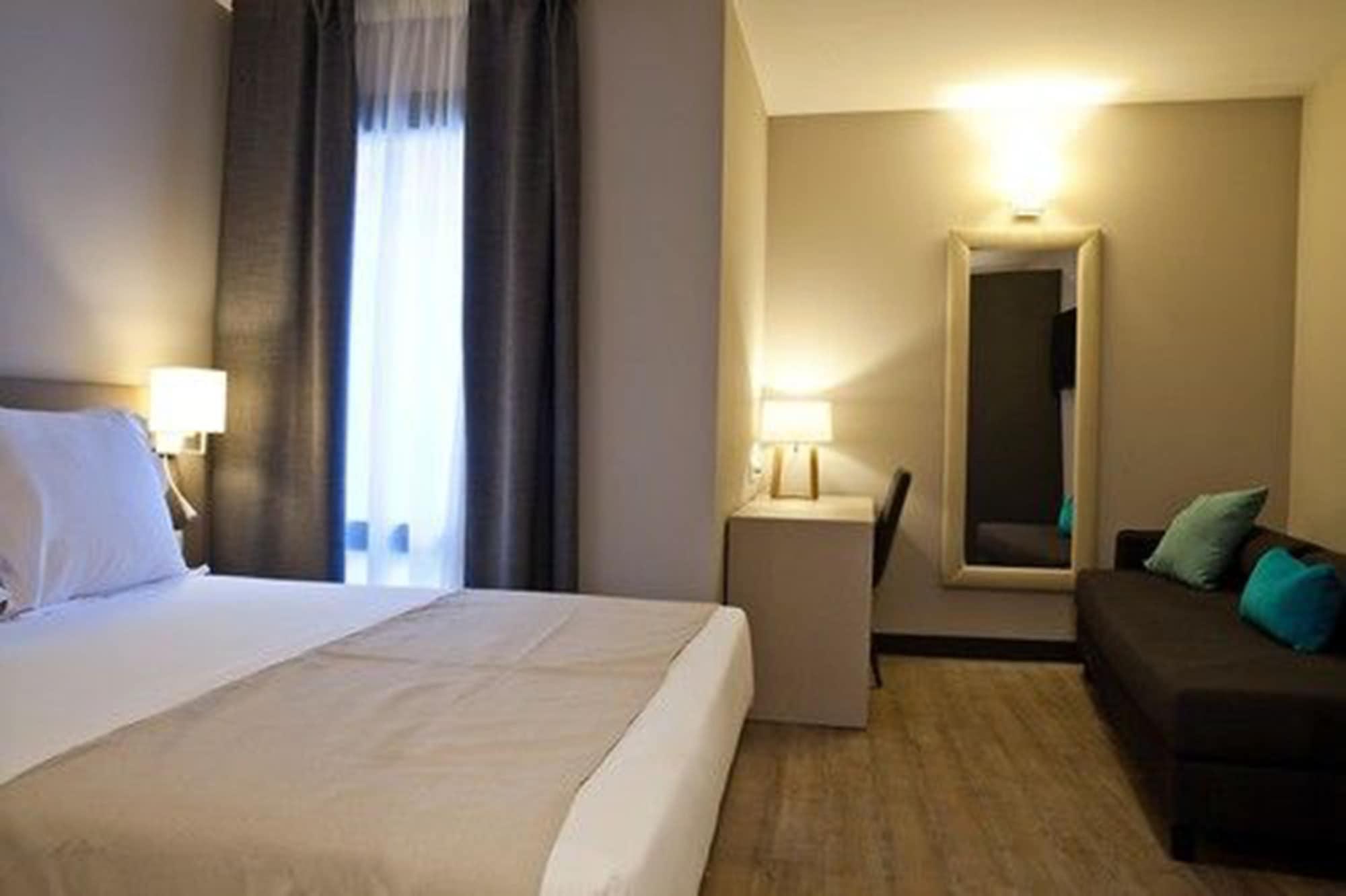 May Ramblas Hotel 3* Barcelona
