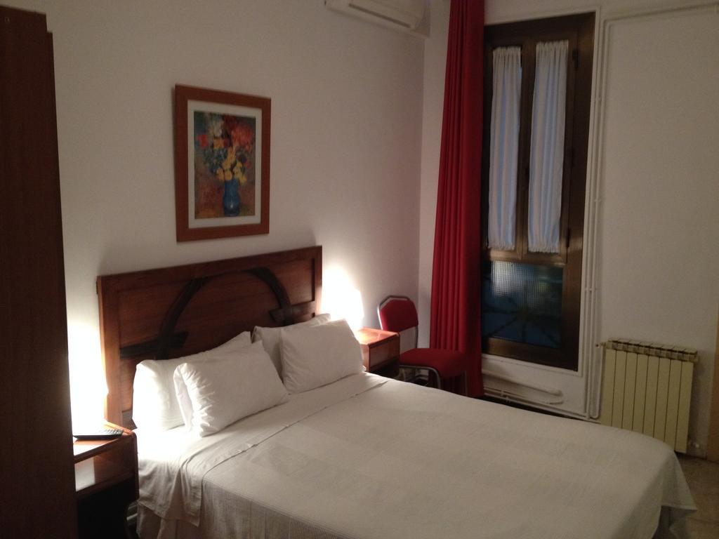 Guest house Hostal Absolut Stay (Adults Only)
