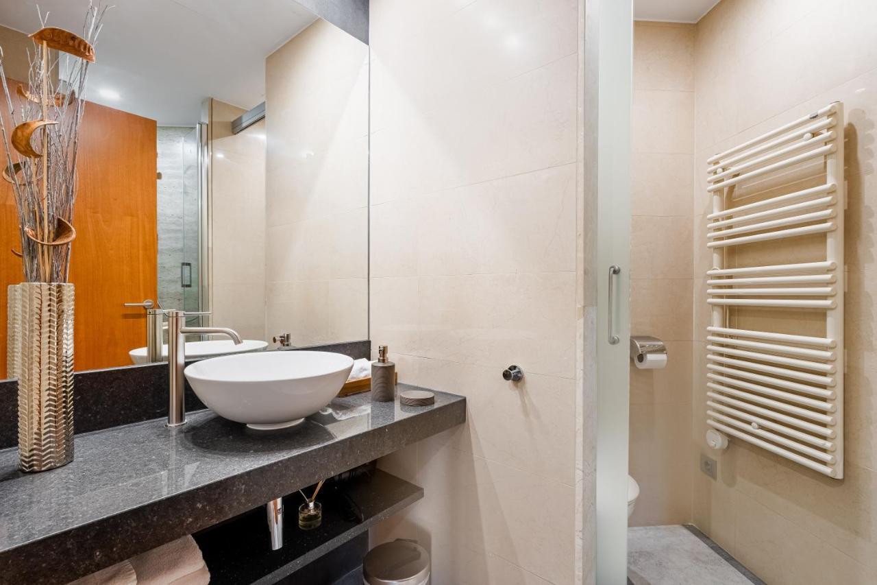 Center-eixample Apartamento *