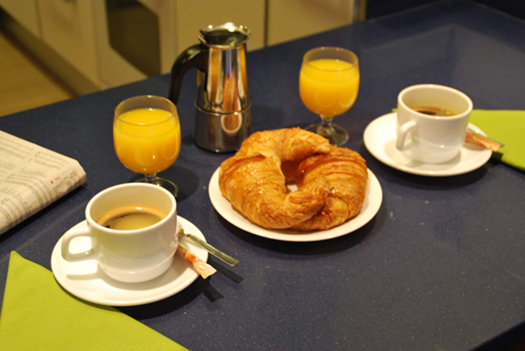 Apartahotel Napols - Abapart 2*