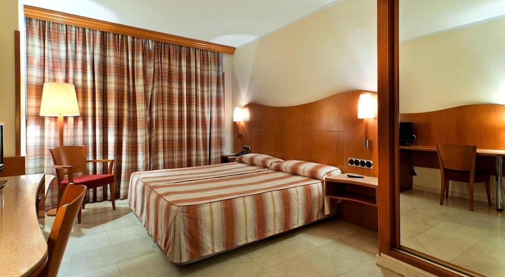Aristol - Sagrada Familia 3* Barcelona
