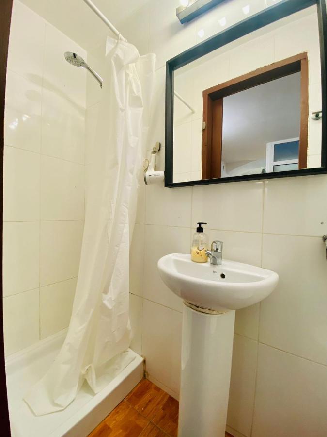011 Apartamento 1 3 *