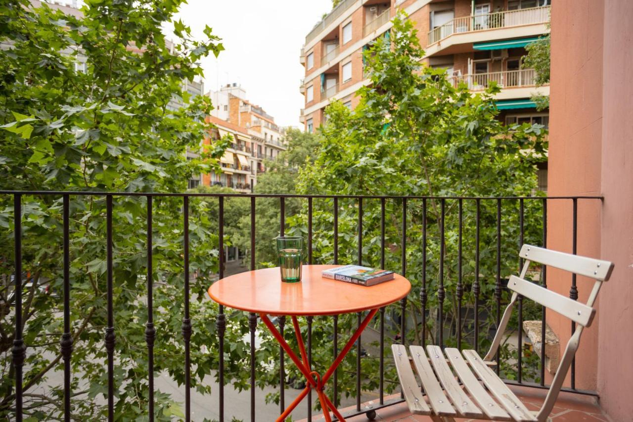 Aparteasy - Casanova Elegance Apartamento *