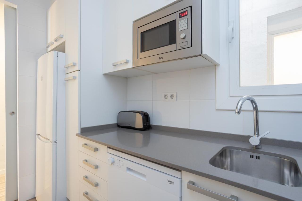 Aparteasy - Casanova Elegance Apartamento *