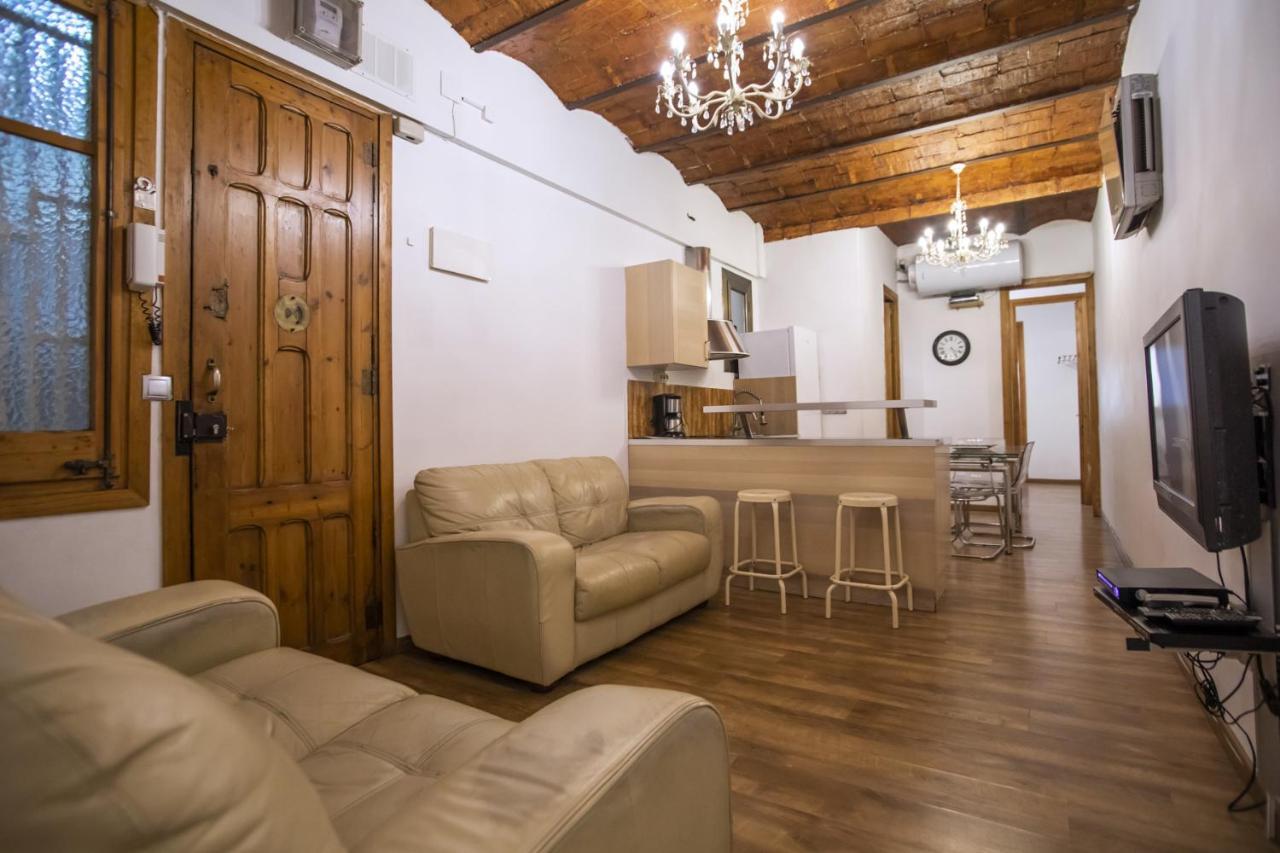 11llan345 Spacious In Plaza Espanya Apartamento