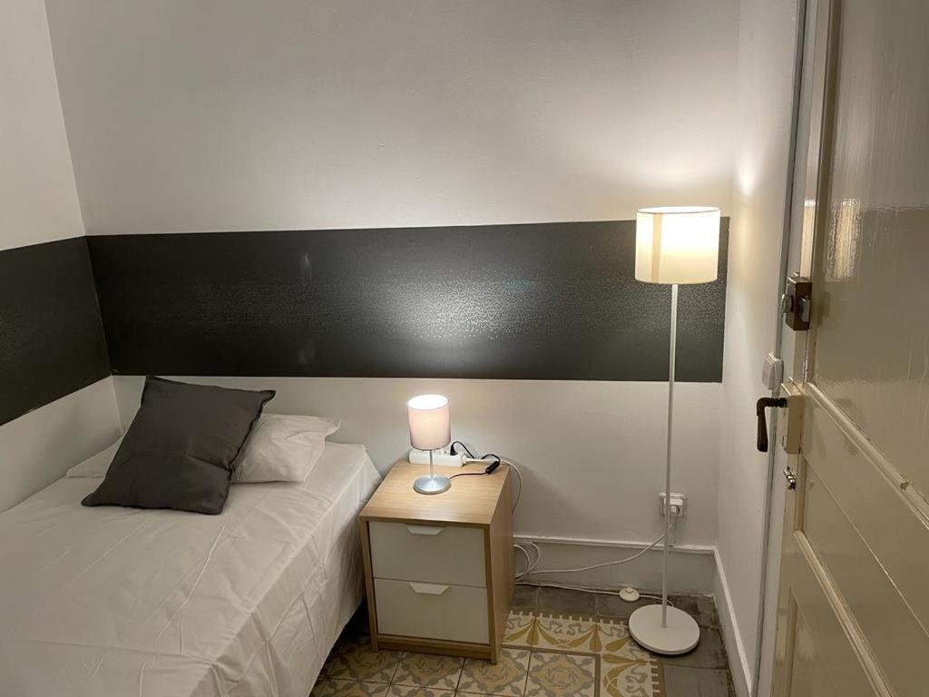 Hostal Des Artistes Barcelona