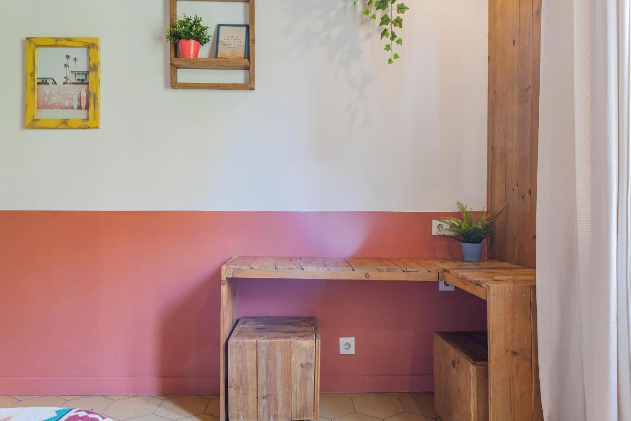 Bird House Hostal Barcelona