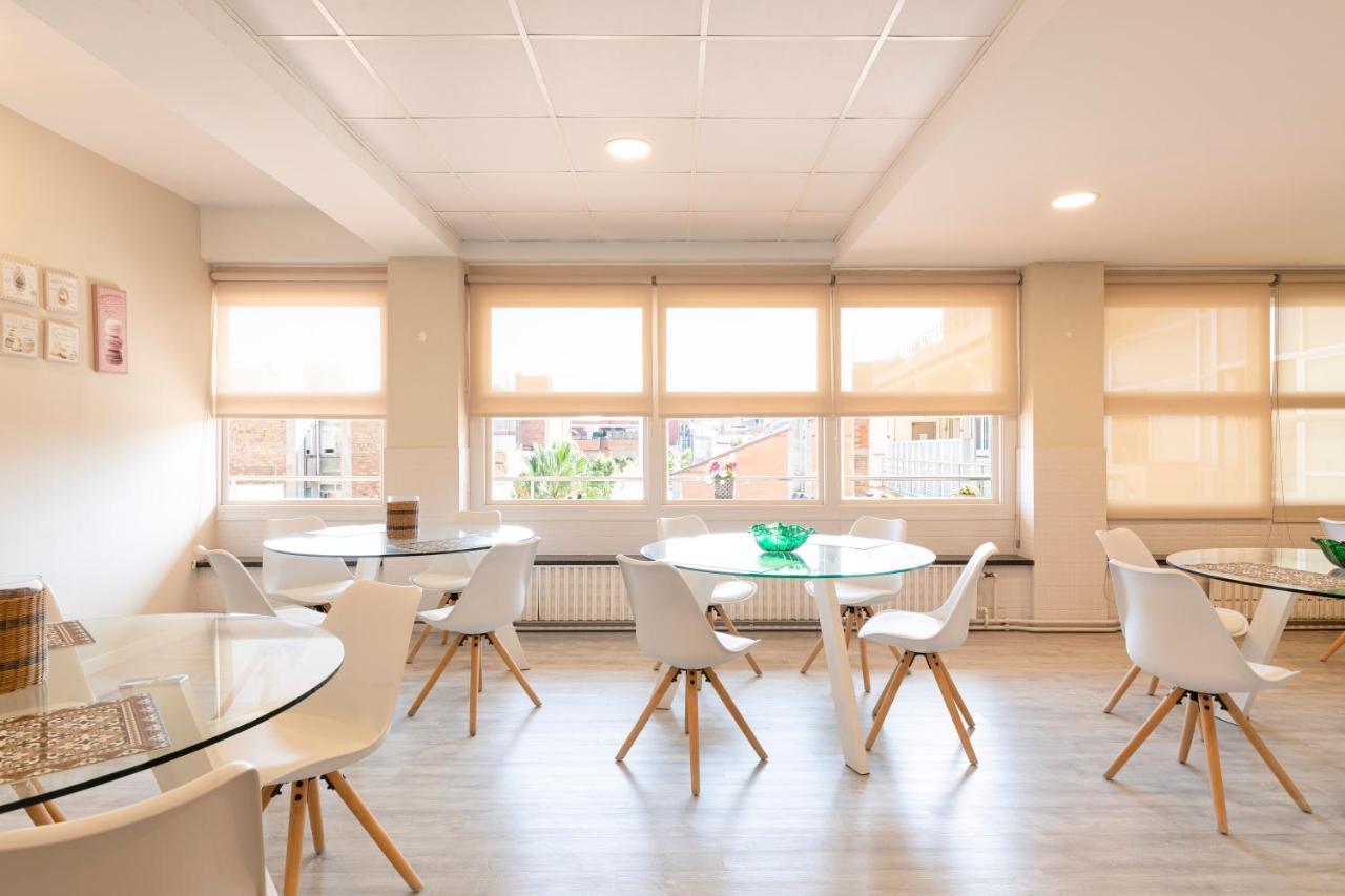 Ar Residencia Estudiantil Apartment Barcelona