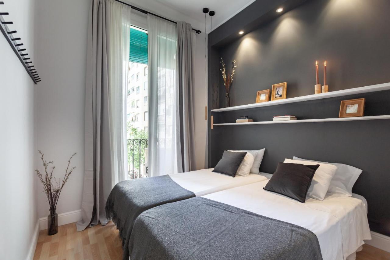 Sagrada Familia V Apartamento *
