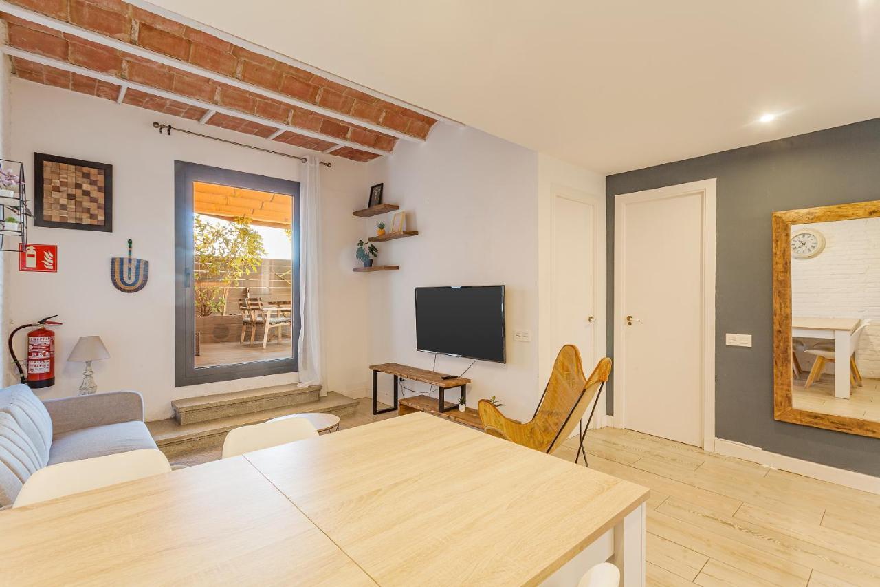 Bird House Hostal Barcelona