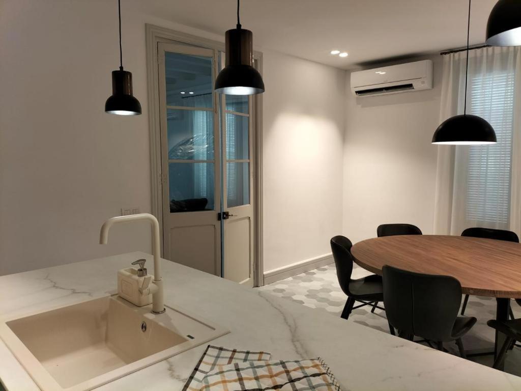 Stunning Luxury Apartment, 2 Min Walk From Soho House Apartamento