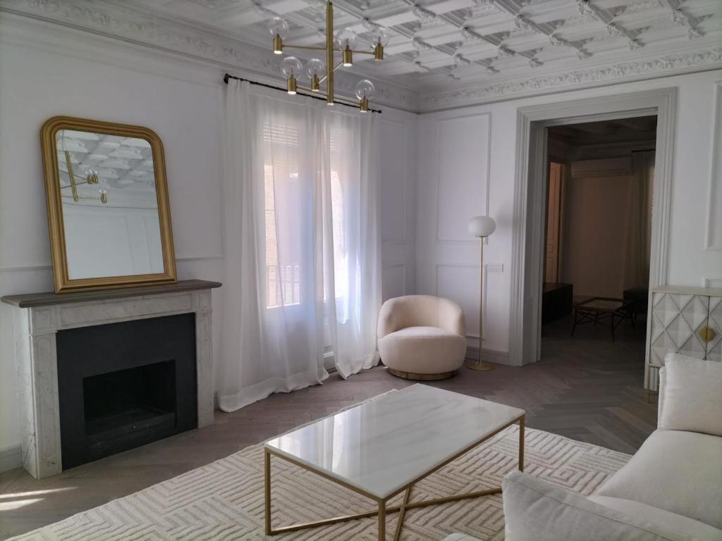 Stunning Luxury Apartment, 2 Min Walk From Soho House
