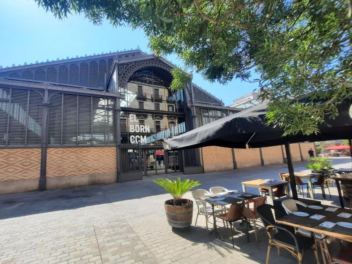 Modern Apartm Near Picasso Museum