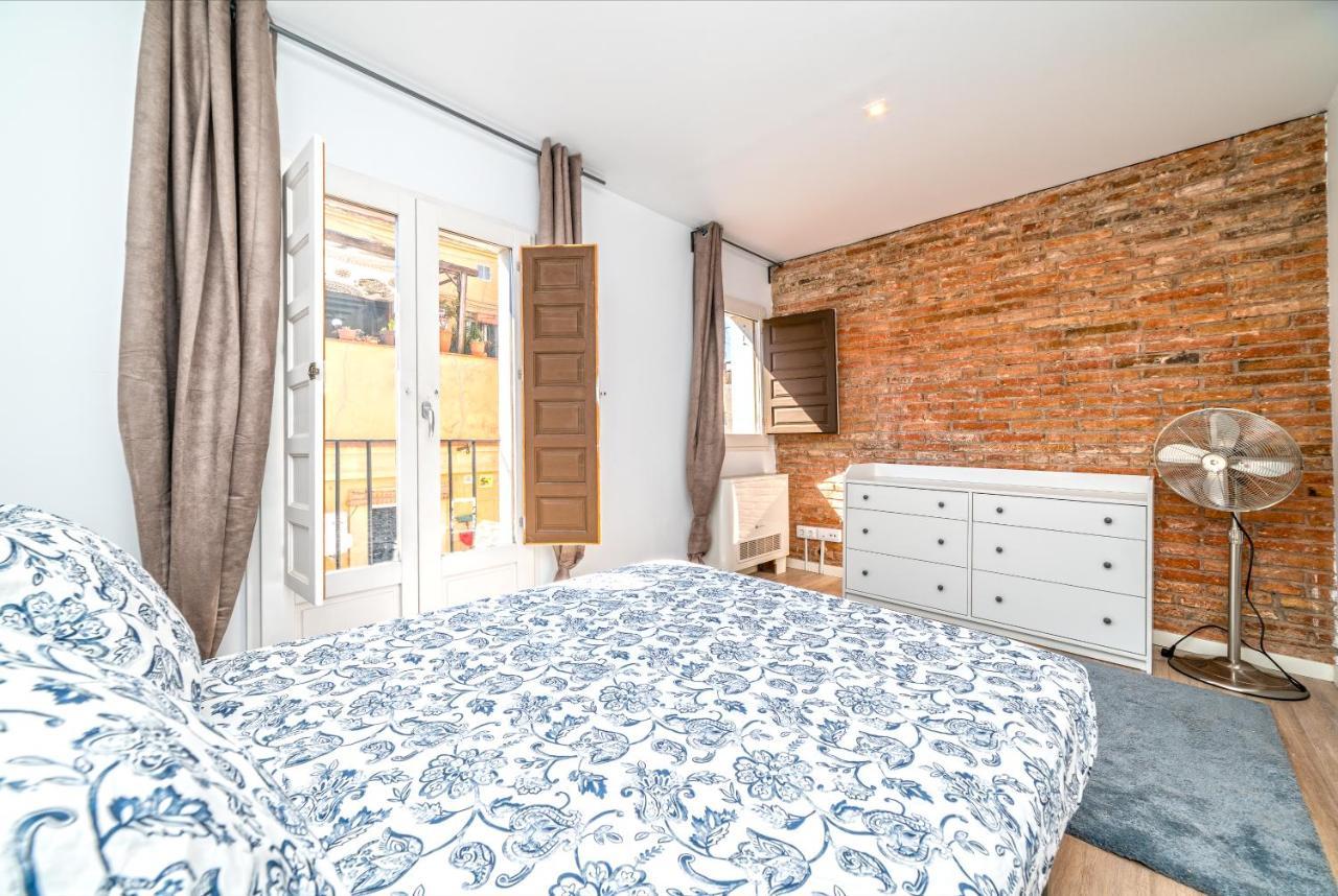 Apartamento Casa Comtes 001