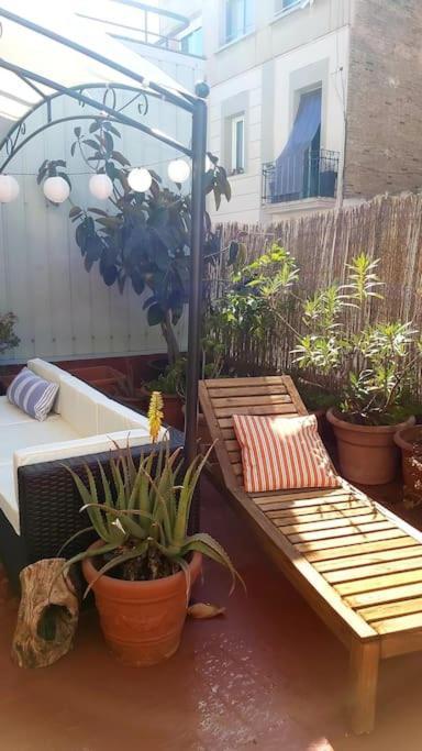 Habitación en casa particular Small In Sants With Huge Terrace