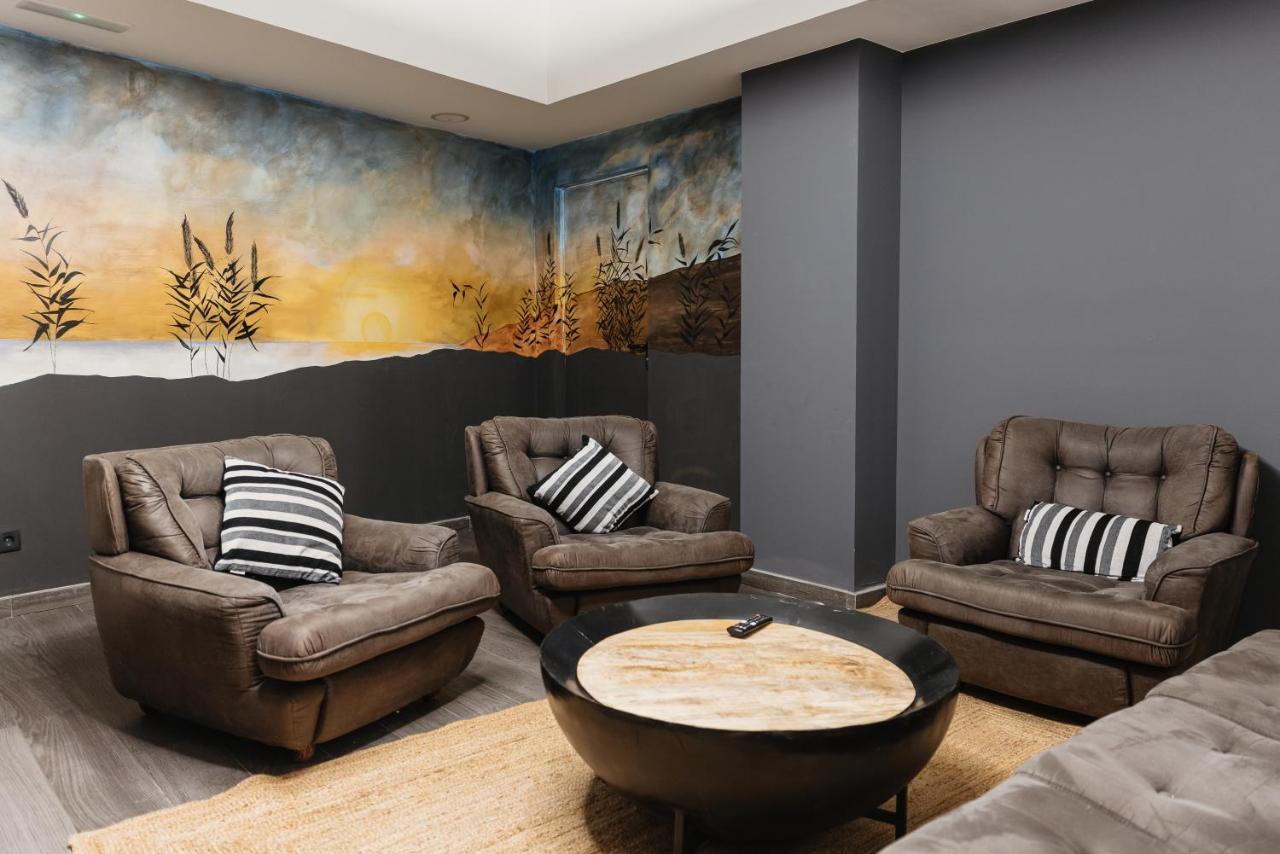 Hotel Travessera Barcelona