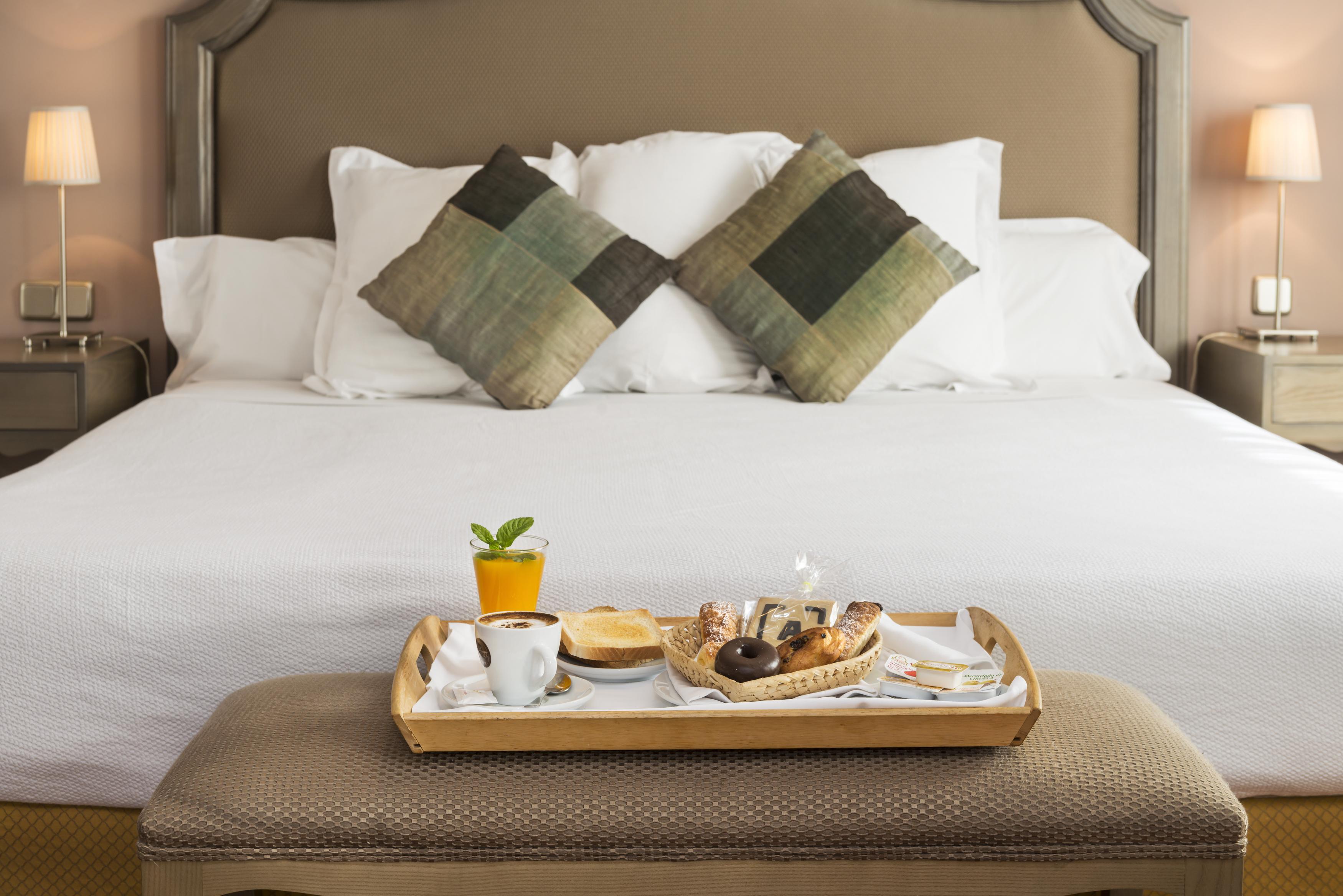 Hotel Arenas Atiram 4*