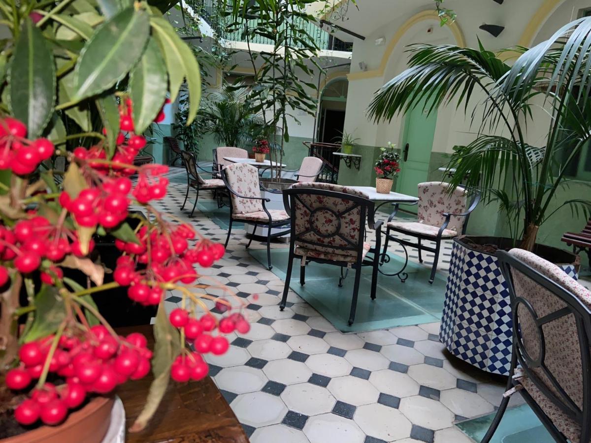 Hotel Peninsular *