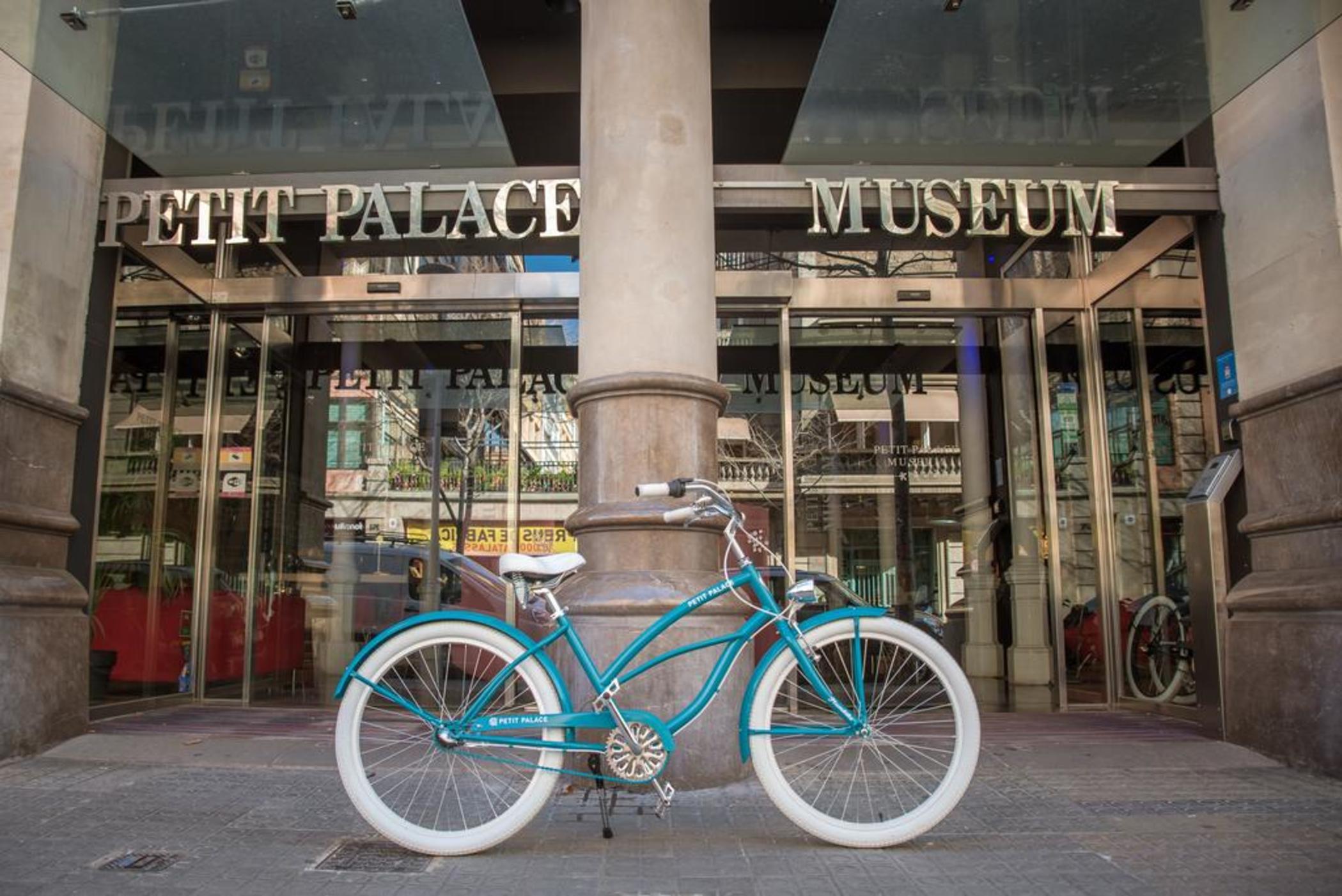 Petit Palace Museum 4*