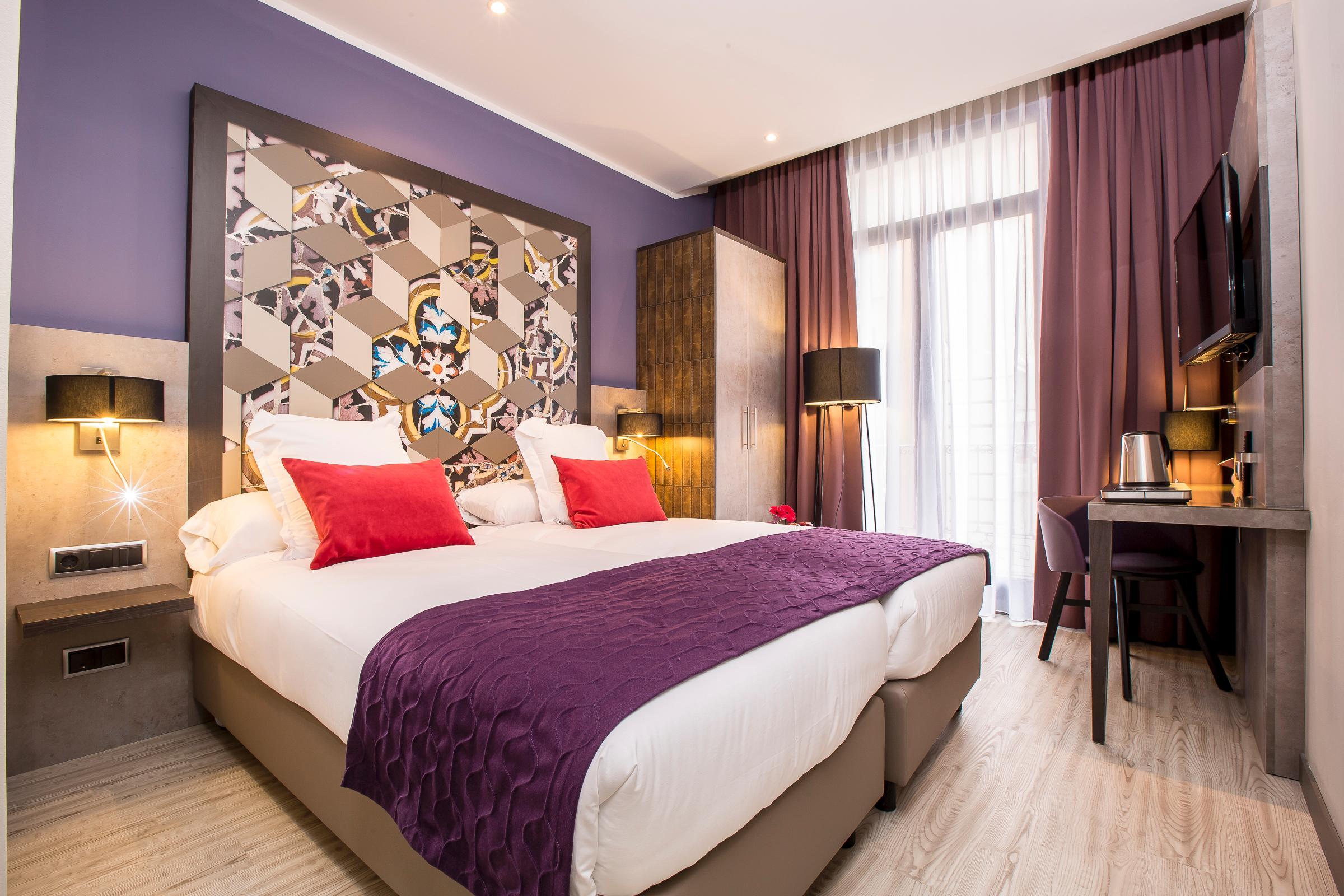 Leonardo Ramblas 3* Barcelona