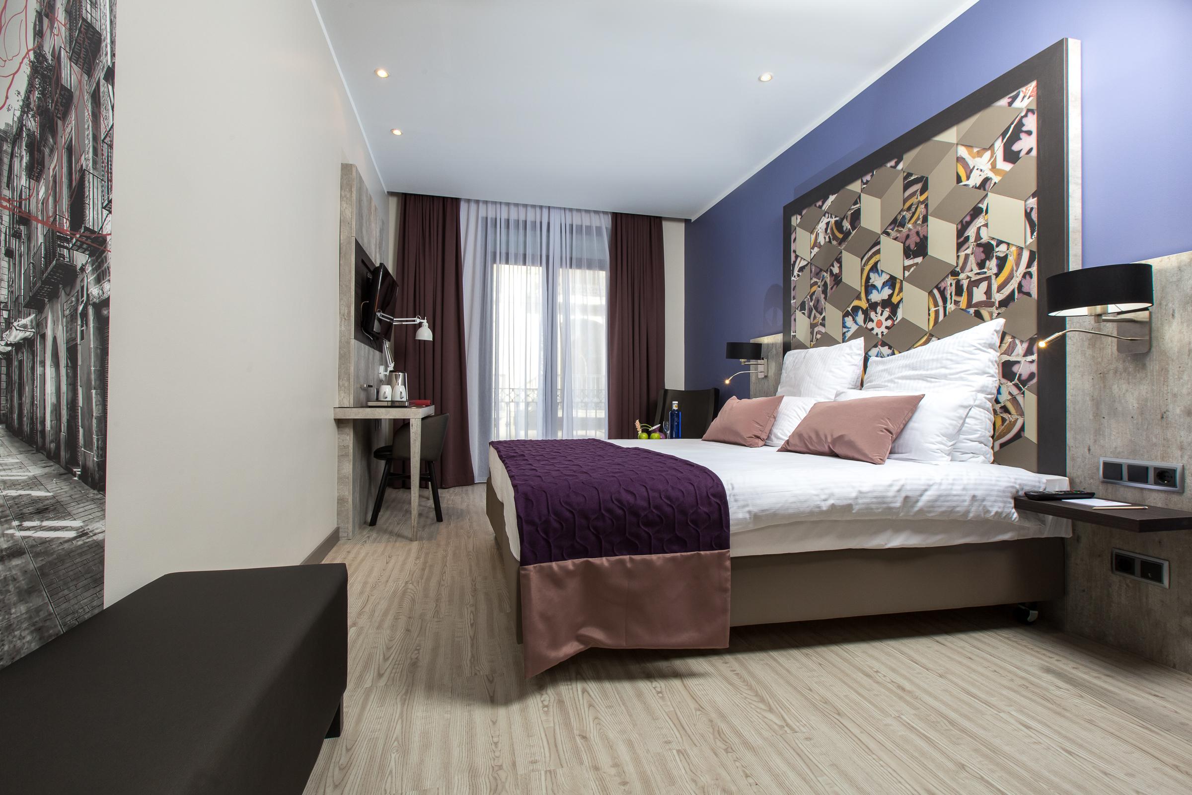 Hotel Leonardo Ramblas 3*