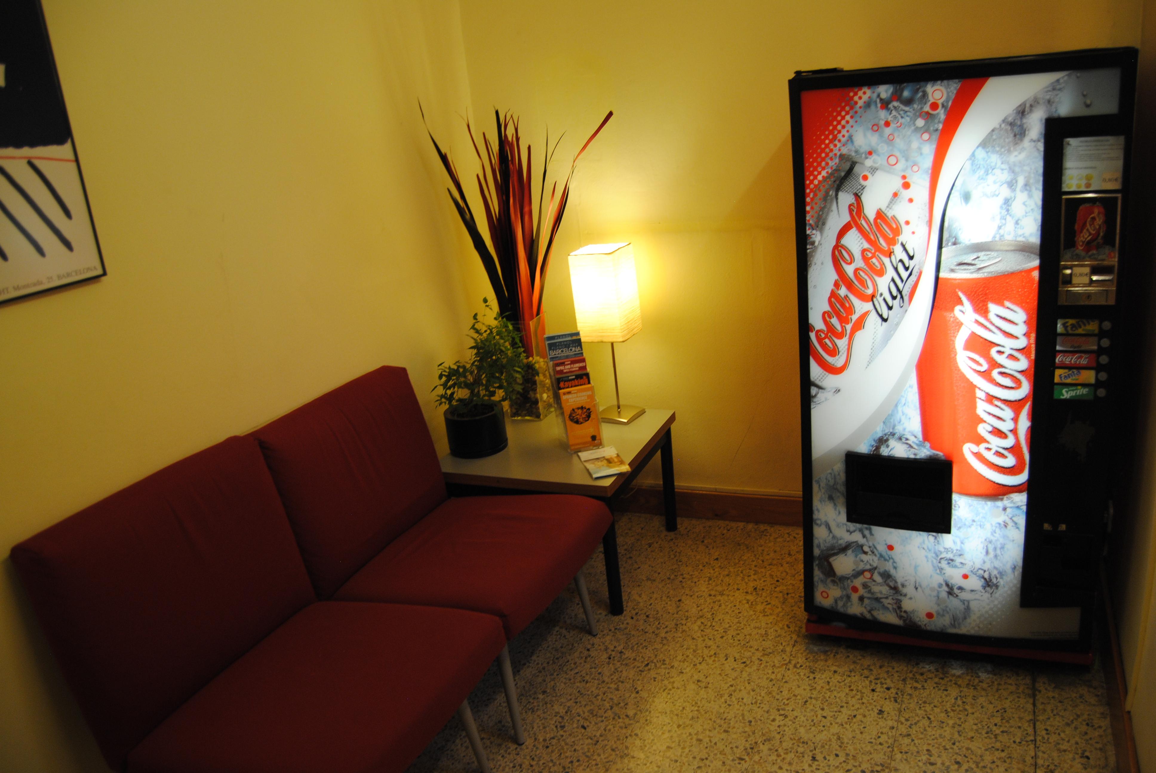 Residencia Albergue Studio Hostal *