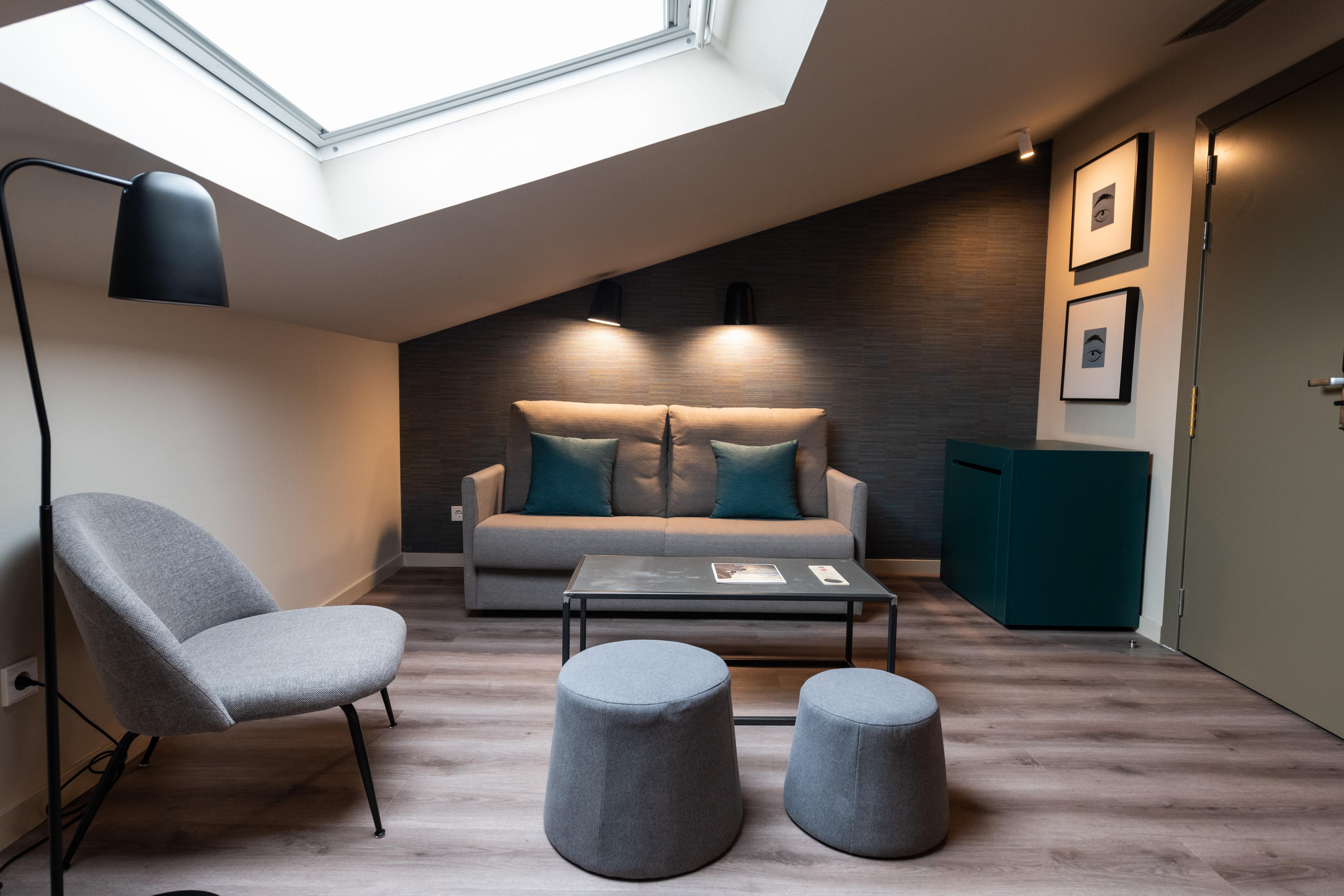 Atenea Rekord Hotel 4*