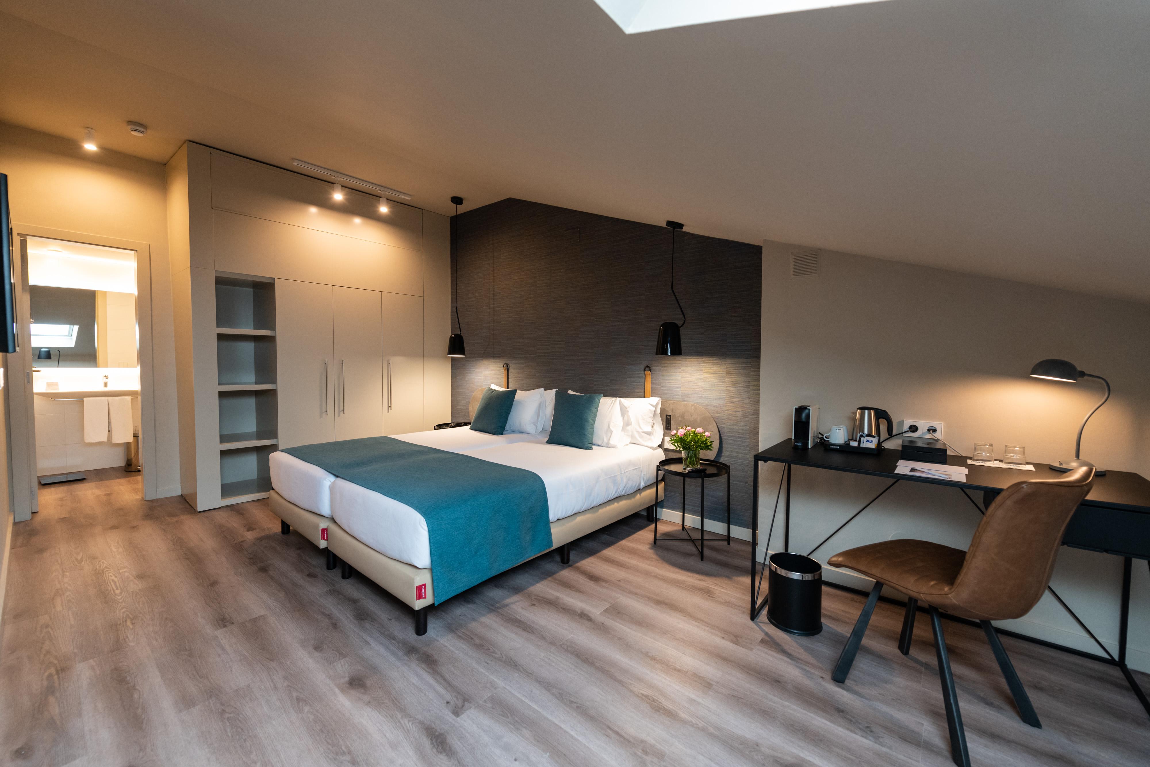 Atenea Rekord 4* Barcelona