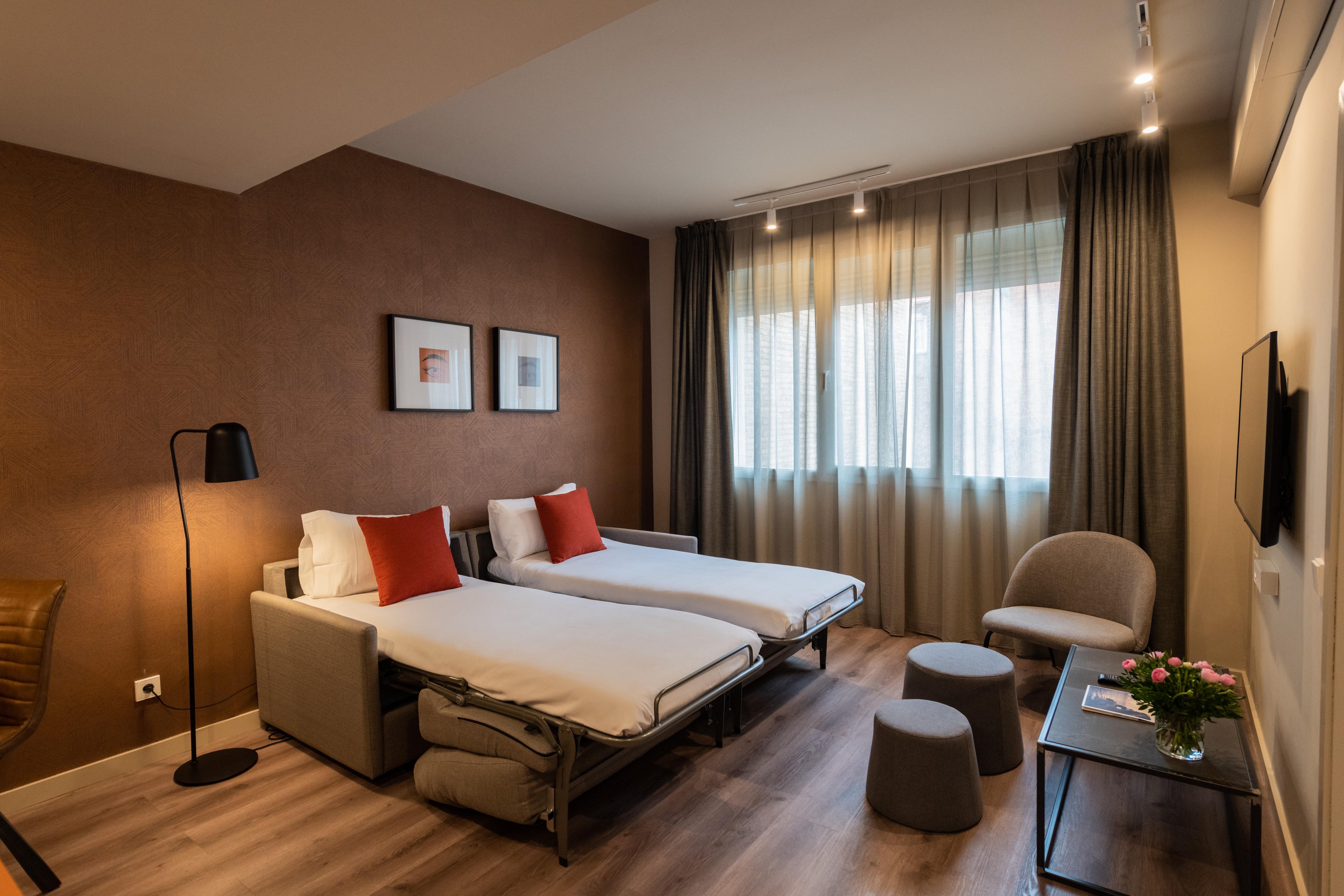Hotel Atenea Rekord