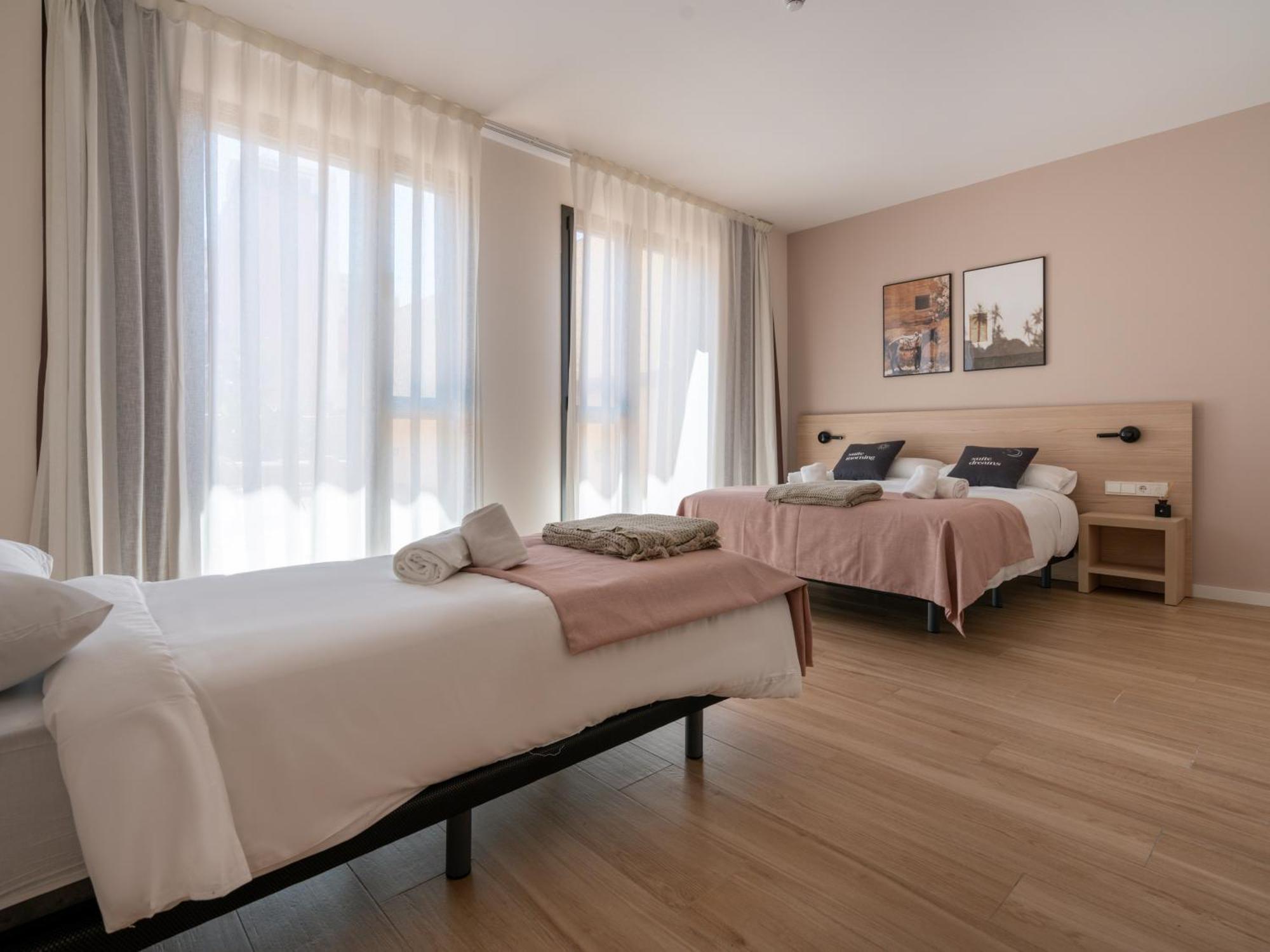 Hotel Limehome Carrer De Besalú 82 Barcelona