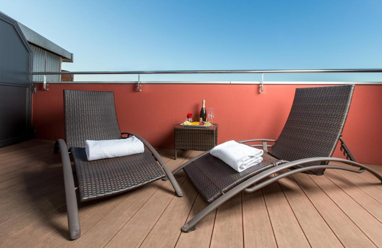 Hotel Leonardo Boutique Sagrada Familia 3*