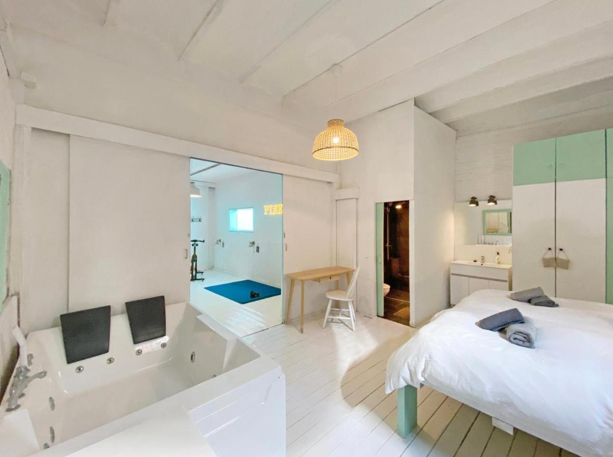 Quartz Сasa de vacaciones Barcelona