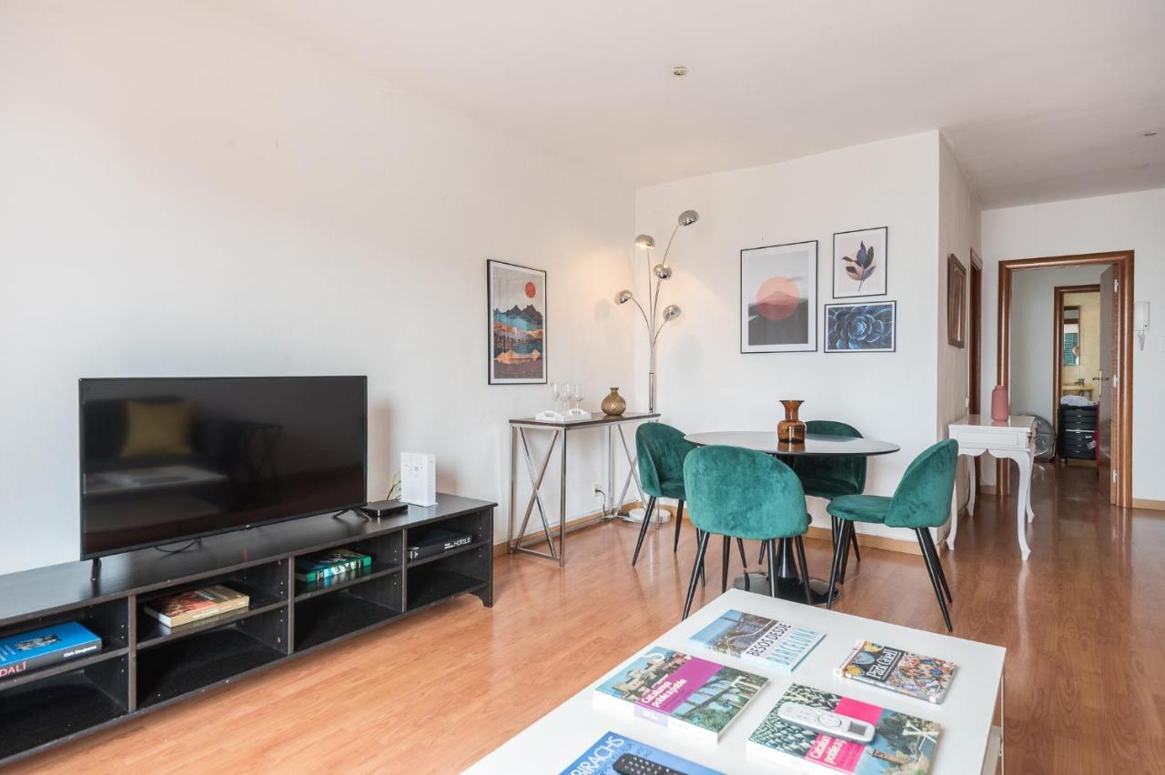 Precioso Apartamento En Plena Plaza Cataluña. *