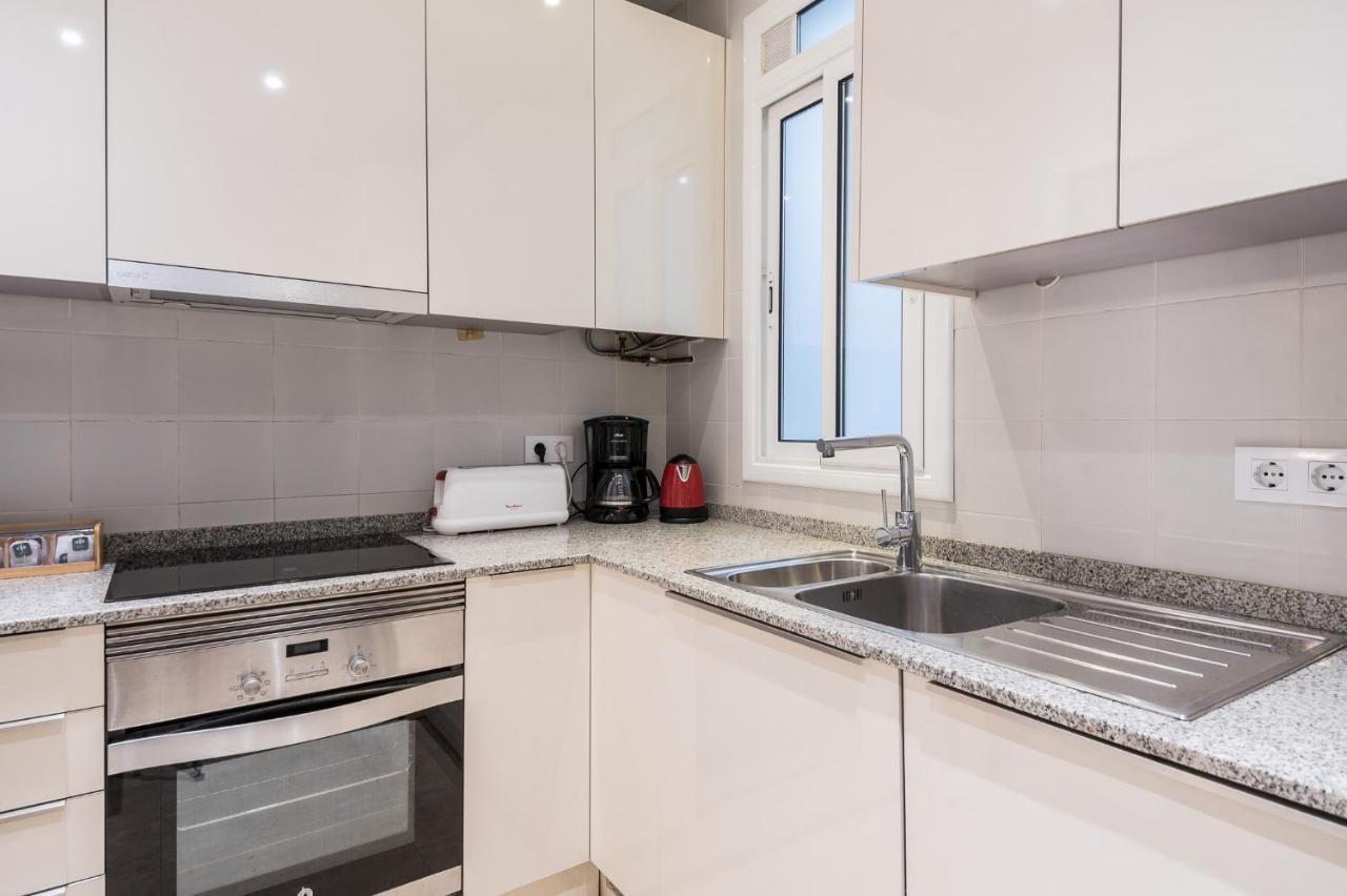 Apartment Spacious 3 Bed In The Heart Of Sant Antoni