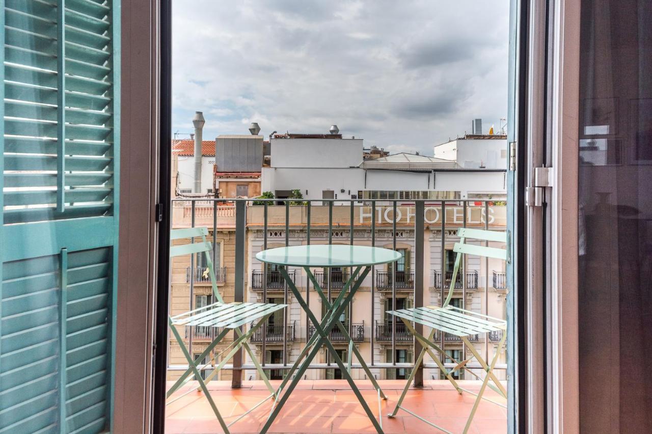 Precioso Apartamento En Plena Plaza Cataluña. *