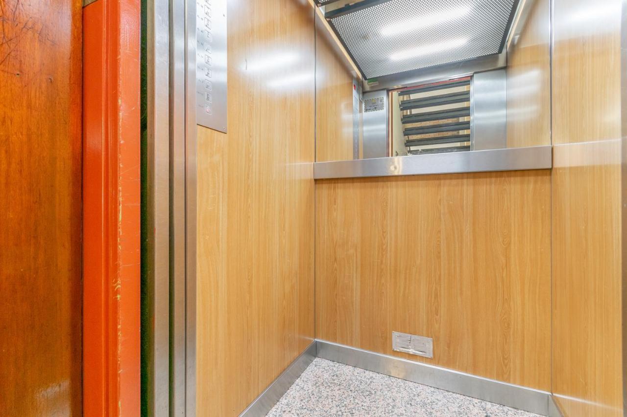 Elegance Barcelona Rentals Apartment *